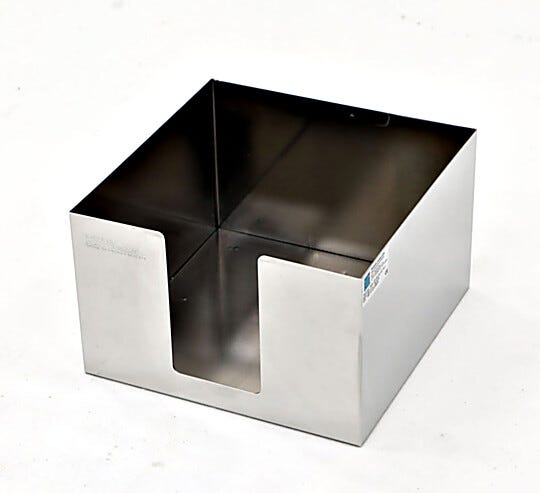Cleanroom Wiper Dispenser  |  4951-40-2 displayed
