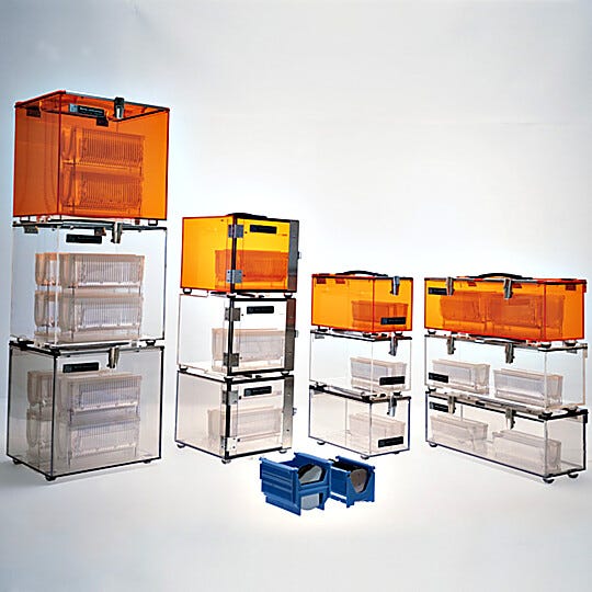 Stackable portable plastic desiccator dry box chambers maintain clean, dry environment during parts transit | 9302-20B displayed