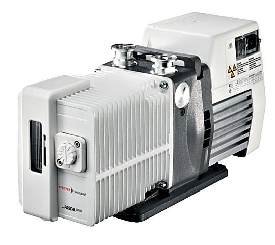 Pascal 2005 Rotary Vane Vacuum Pump | 7901-35 displayed