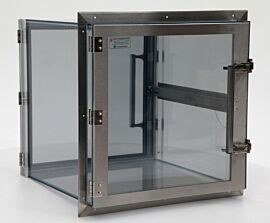 Reduces contamination by providing a clean way to transfer equipment.  |  1991-82D displayed