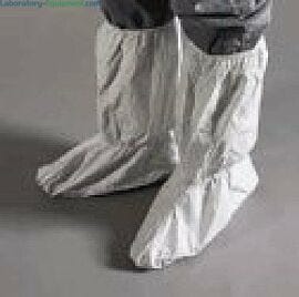 Serged seam offers the cleanliness of more expensive bound seams  |  1350-56 displayed