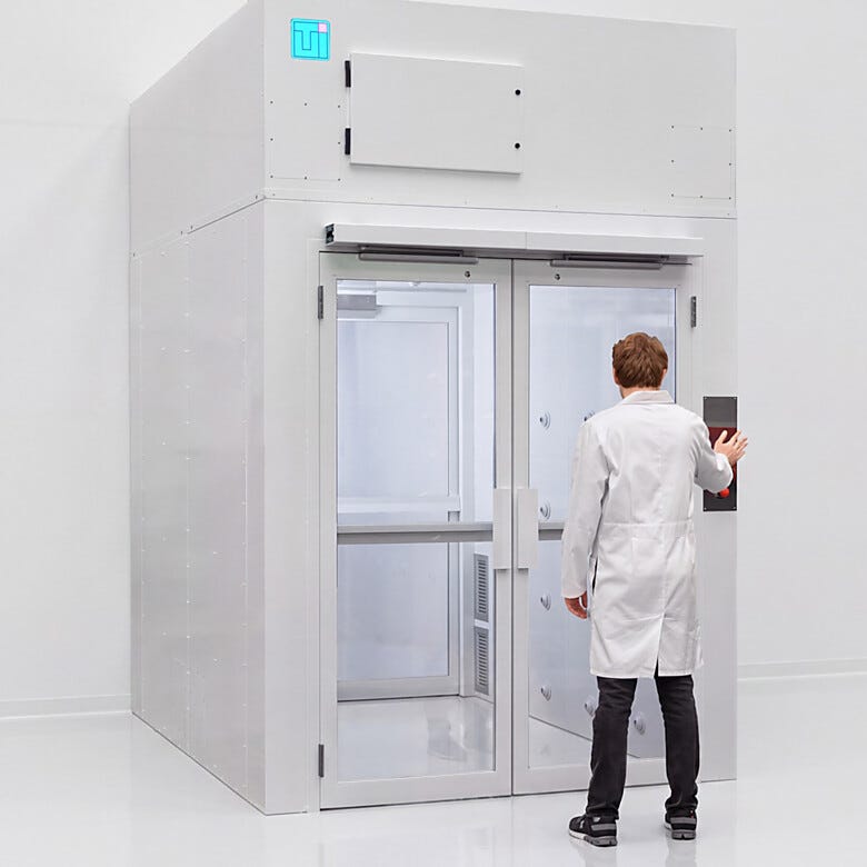 Automatic double doors facilitate pallet movement through while maintaining ISO air integrity | 6010-80A displayed