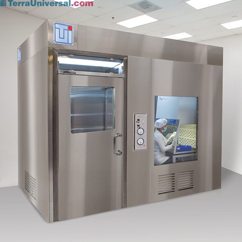 Shown is an all stainless-steel USP800 compounding room, including ante-room and buffer room  |  2899-06-SS displayed