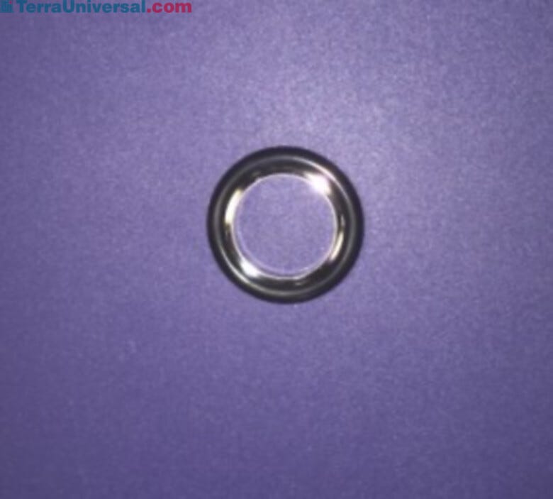 Provides high-efficiency removal of relatively large quantities of solids and liquids | 9400-01 displayed