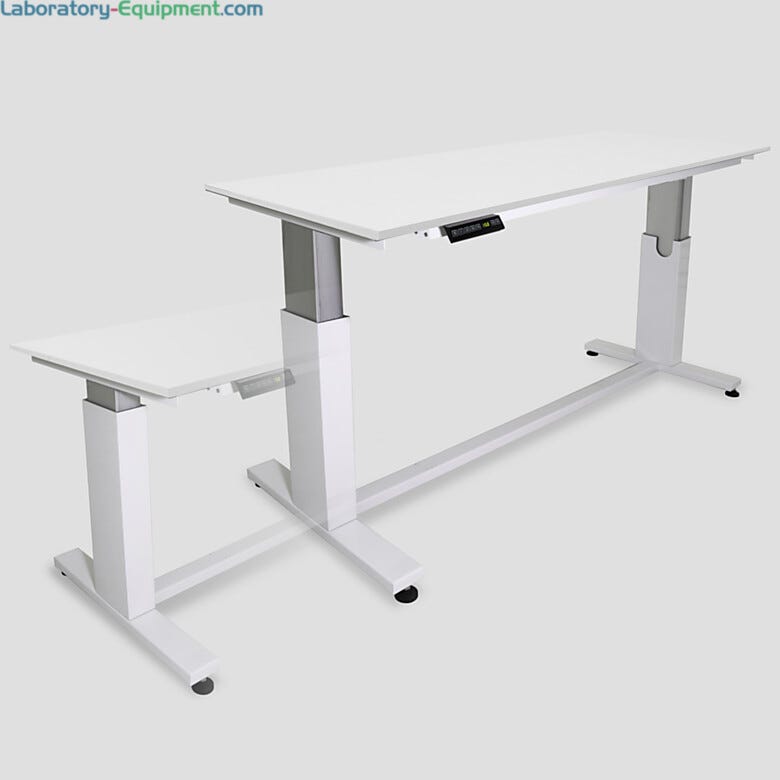 Lightweight polypropylene surface resists a wide range of acids and other caustic chemicals  |  1522-00-E displayed