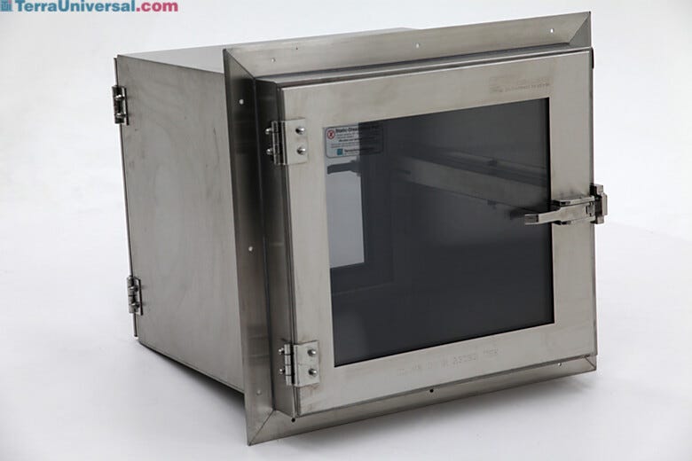 Reduces contamination by providing a clean way to transfer equipment  |  1992-11D displayed