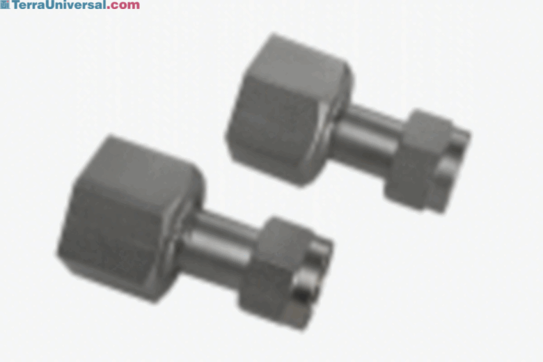 Two adapters M16x1 female to NPT 1/2