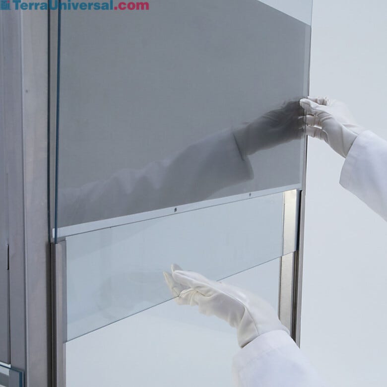 Removable plastic side panels allow for easy equipment transfer and simple disinfection | 1688-92B-48-SD displayed
