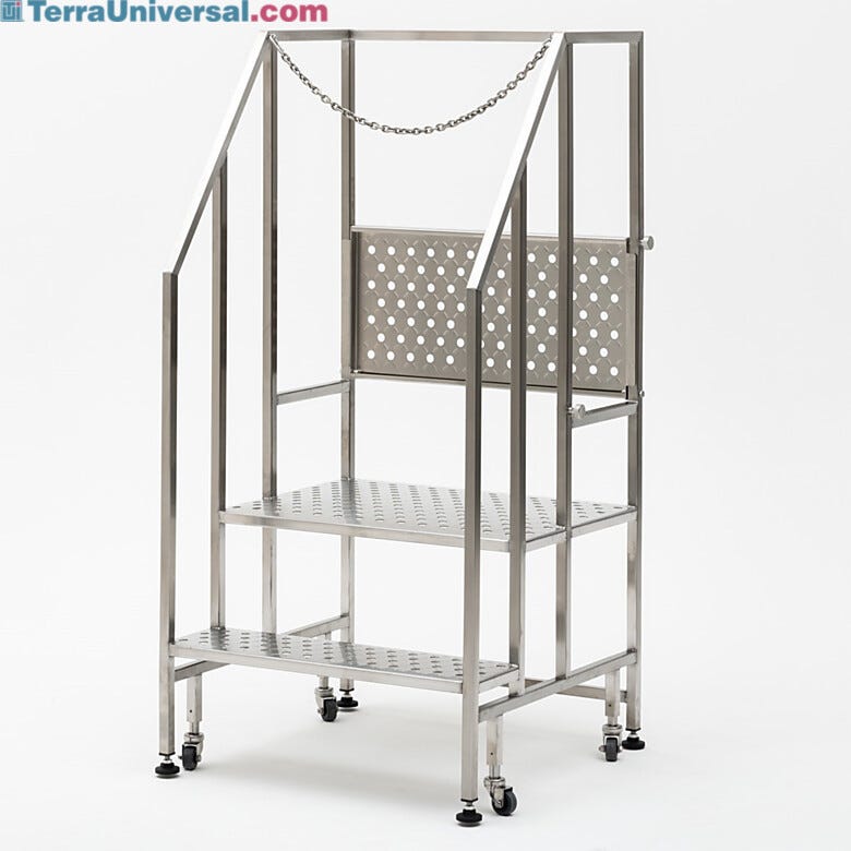 Flip-up top step design upgrade widens the step below the top step for more space  |  2805-85A displayed