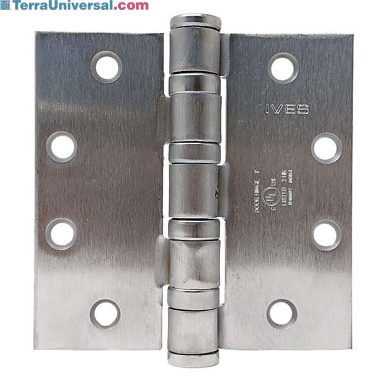 This heavy-weight ball-bearing hinge protects doors with a built-in, non-removable security pin  |  5050-09 displayed