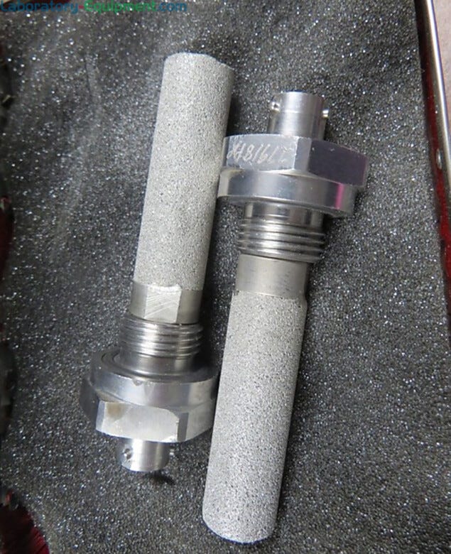 1401-12 Hygrometer, Sensor Probe | 1401-12 displayed