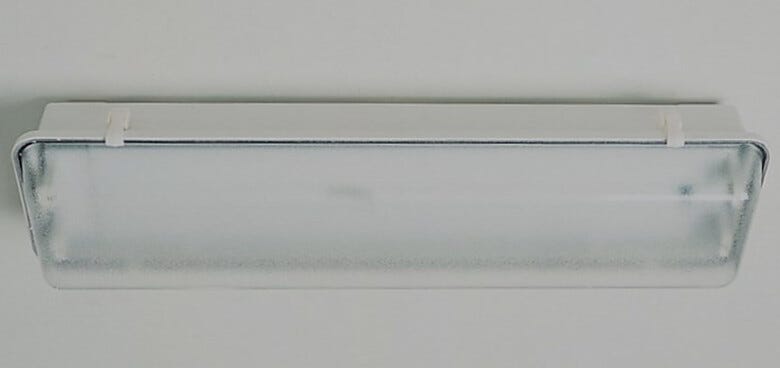 Ensures safe lighting in the presence of flammable vapors and dusts | 2400-27 displayed