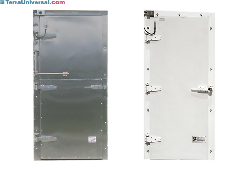 Insulated metal swing door with heated gasket for temperature-controlled cleanroom and freezer applications  |  1999-53 displayed