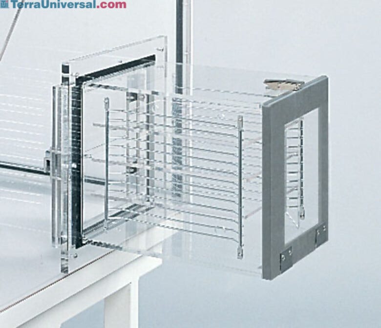 Pass-through air lock is available with optional wire racks and shelves | 1680-79C displayed
