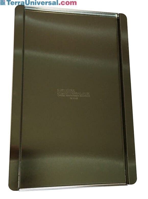 Adjustable shelves support weight loads of up to 45 pounds.  |  4002-55 displayed