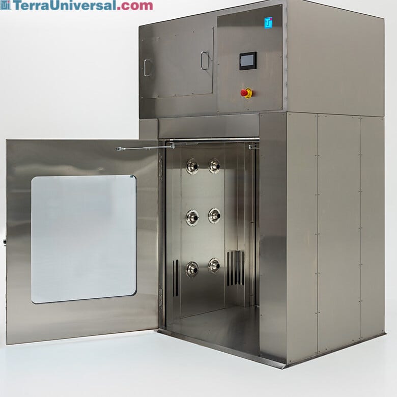Uses HEPA-filters to provide an ISO 5 air cleanliness  |  6705-70-SS displayed