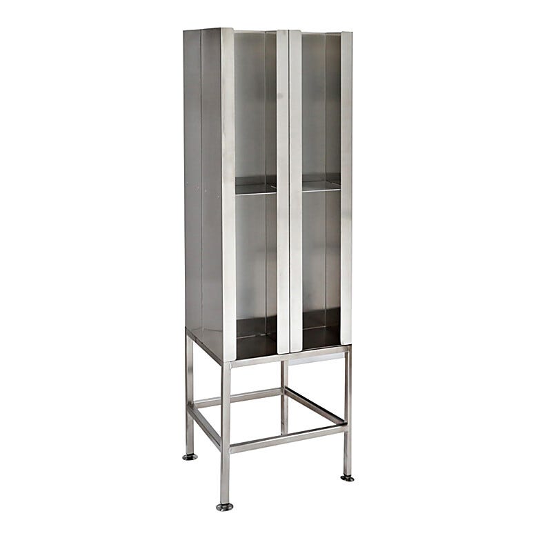 304 stainless steel cubbies with slotted footplates, double-sided with 8 compartments, 4 per side  |  4955-03 displayed