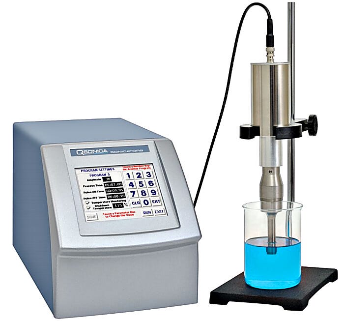 Q700 Sonicator ideal for nanoparticle dispersion, creating emulsions, cell lysis and homogenization  |  5323-00 displayed