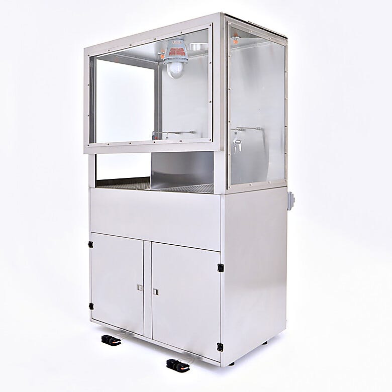 Stainless steel wet cleaning station with explosion-proof light, 48