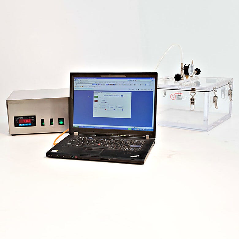 eVAC™ allows the operator to stimulate and test how altitude affects the sample; eVAC connection kit not included  |  5235-45 displayed