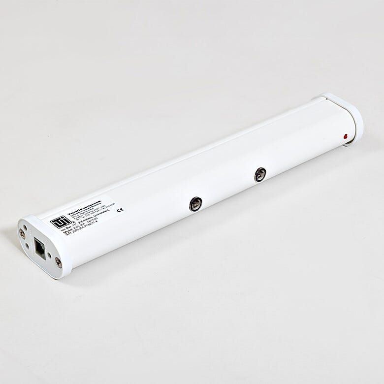 Safely neutralizes surface charges to protect against electro-static discharge (ESD) | 2005-05A displayed