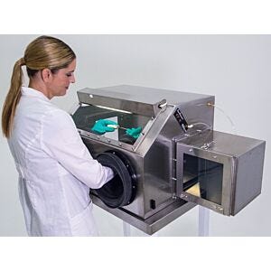 Smart® Controlled Atmosphere Glove Box Isolators