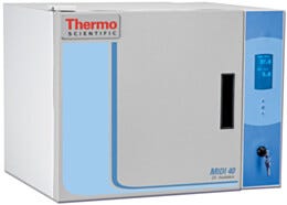 Thermo Scientific Midi 40 CO2 Incubator 1.4 Cu. Ft. 3403