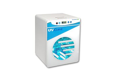 UVClave™ ultraviolet chamber includes UV-C bulbs on both top and bottom of the chamber allowing 360° exposure.