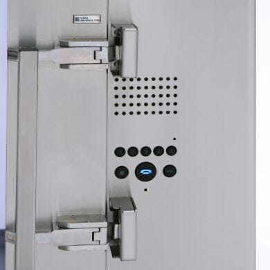Smart Pass-Through Intercom option allows clear through-wall communication - easy to operate by glove personnel  |  2635-89