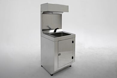 ISO-rated rinsing and drying station in stainless steel