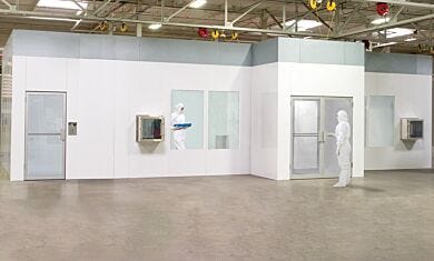 ISO 5 BioSafe modular cleanroom include double-wall panels that create smooth, easy-clean surfaces  |  6600-30 displa