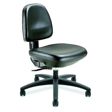 Vinyl material and ultra-clean construction makes this chair suitable for use in a Class 100 environment  |  1012-05 