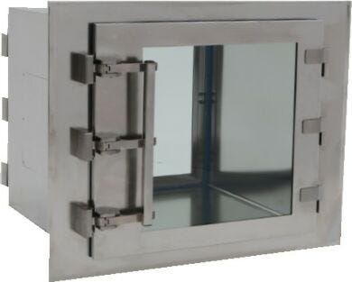 CleanMount BioSafe Passthrough with non-standard right hinge (viewed on clean side).  |  2636-89C displayed