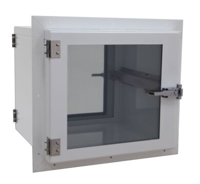 Reduces contamination by providing a clean way to transfer equipment.  |  1992-00D displayed