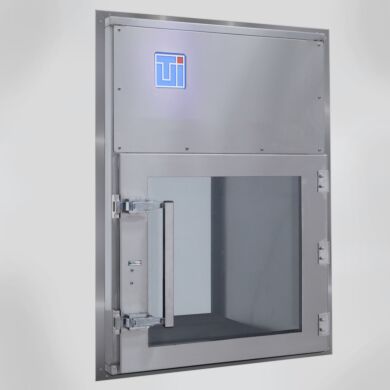 Pass-through chamber with recirculating HEPA filtration, internal chamber dimensions 24