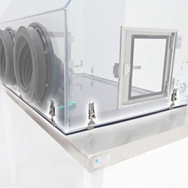 Detachable base for plastic series 100 glovebox includes latches dual gasket sealed perimeter   |  1681-55 displayed