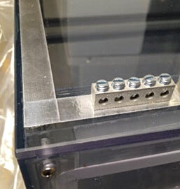 Installed grounding terminal; location may vary depending on product | 1686-12 displayed