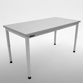Cleanroom-compliant construction with sealed laminate, powder-coated base | 1722-00 displayed
