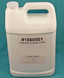 Benzalkonium Chloride Chamber Cleaner | 3901-21 displayed
