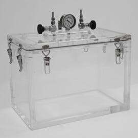Acrylic vacuum chambers provide a safe, convenient way to transport moisture-and particle sensitive materials  |  5235-00B displayed