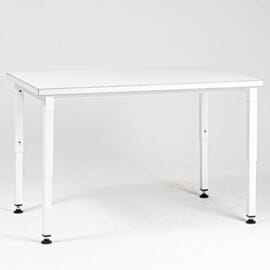 Ceanroom-compliant, ISO 7 construction with sealed non-dissipative laminate, powder-coated base | 1724-00A displayed