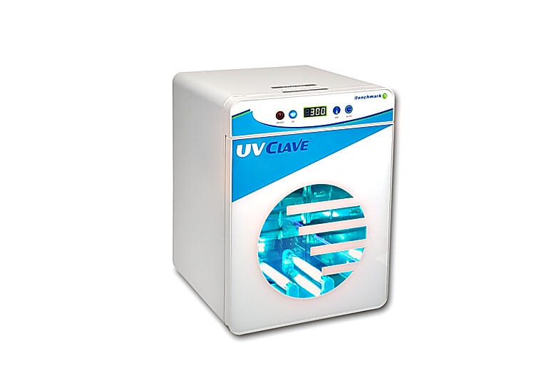 UVClave™ ultraviolet chamber includes UV-C bulbs on both top and bottom of the chamber allowing 360° exposure.