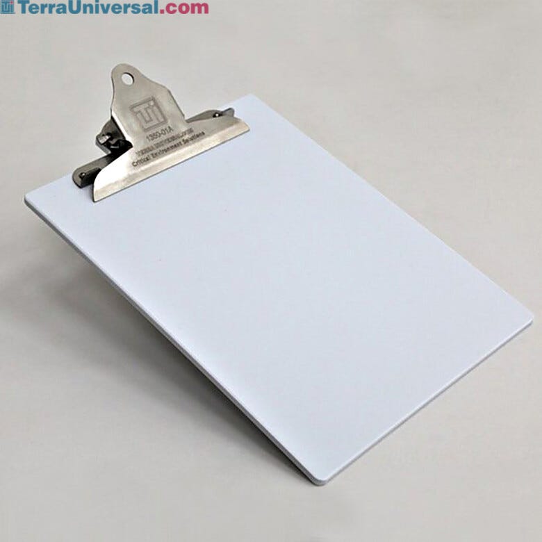 Polypropylene cleanroom clipboard. | 1350-01A displayed