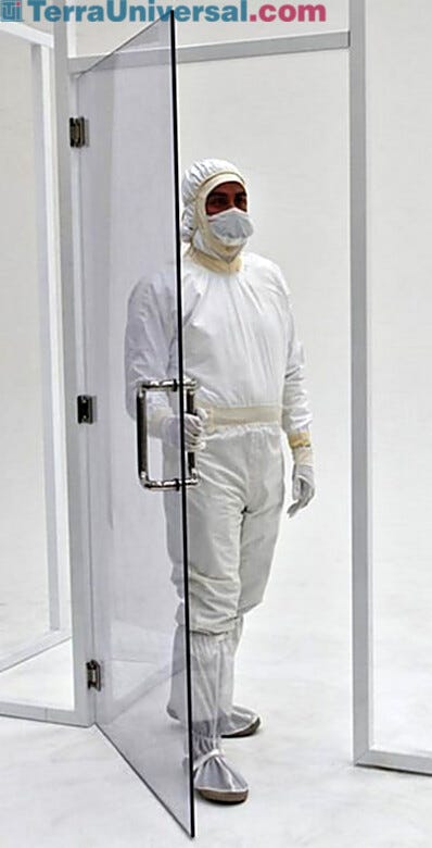 This door incorporates Terra's BioSafe design for optimal cleanliness.