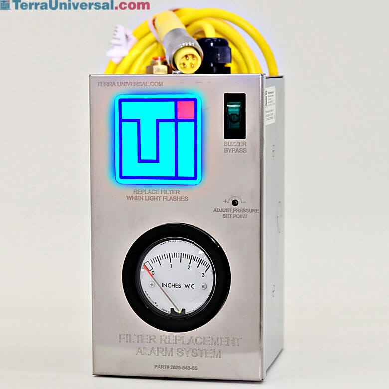 Filter replacement alarm system with integrated minihelic pressure gauge, light and buzzer  |  2625-54B-SS displayed