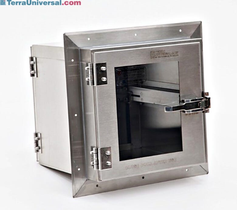 Reduces contamination by providing a clean way to transfer equipment | 1992-09D displayed