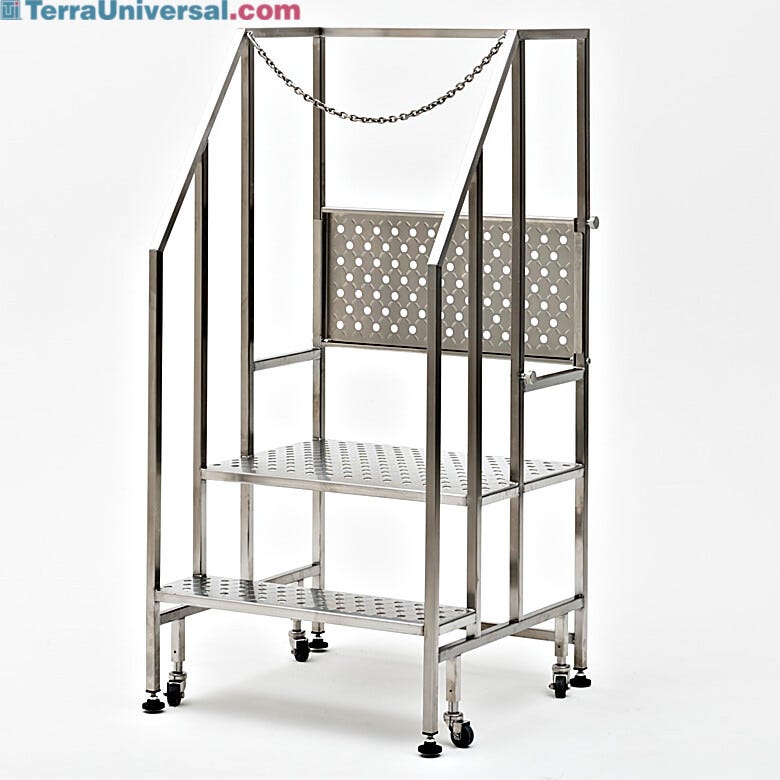 Flip-up top step design upgrade widens the step below the top step for more space | 2805-85A displayed