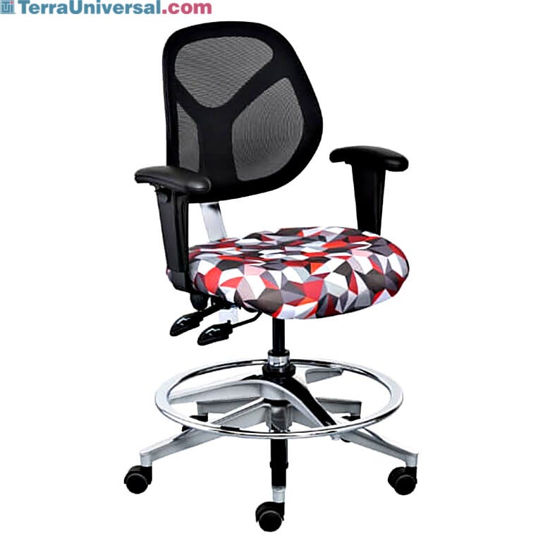 The Embark Series features a breathable mesh backrest to provide ventilation in hot or industrial work environments (medium height model shown with optional arm  |  2807-82 displayed