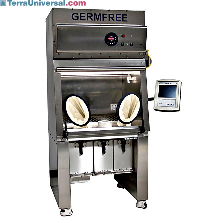 Germfree’s Radiopharmacy Compounding Aseptic Containment Isolators feature lead-shielding around the ISO 5 workspace  |  5607-22 displayed