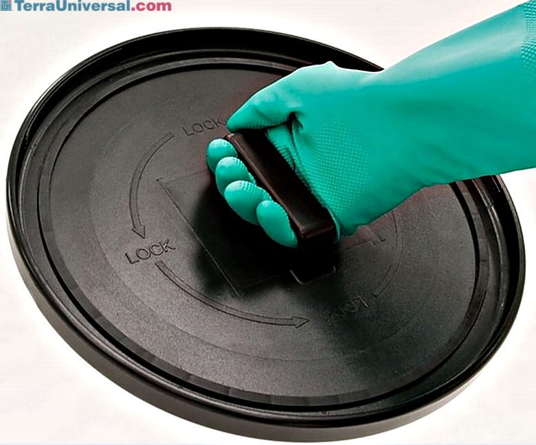 Terra’s products are made of cleanroom compatible, top tier hardware; designed and tested to guarantee the highest quality, durability, and craftsmanship | 1694-53 displayed